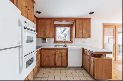 86 Butternut Cir, Concord MA 01742