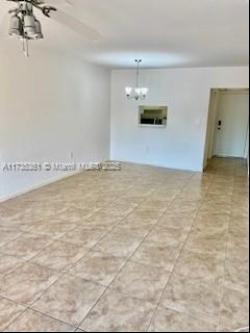 8267 SW 128th St Unit 210, Pinecrest FL 33156