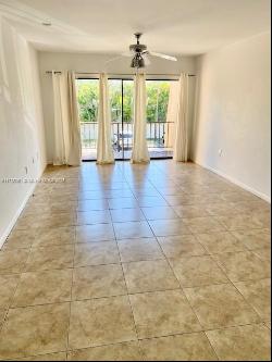 8267 SW 128th St Unit 210, Pinecrest FL 33156