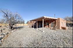 9013 Guadalupe Trail NW, Albuquerque NM 87114