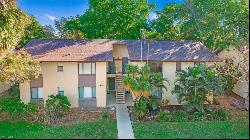 1460 Green Valley Cir Unit 404, Naples FL 34104