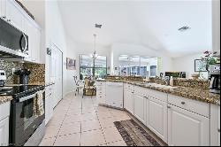 6453 Autumn Woods Blvd, Naples FL 34109