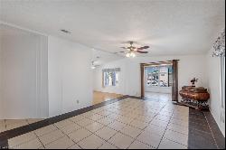 128 Mediterranean Way Unit 128, Naples FL 34104