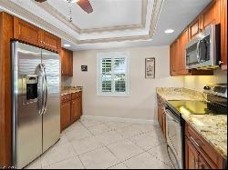 1520 Imperial Golf Course Blvd Unit 211, Naples FL 34110