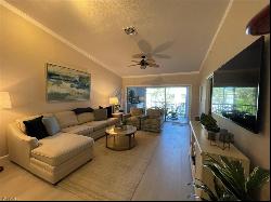 7046 Barrington Cir Unit 202, Naples FL 34108