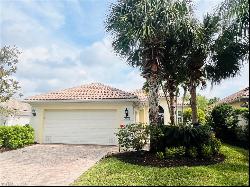 28827 Yellow Fin Trl, Bonita Springs FL 34135