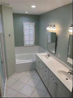 26986 Montego Pointe Ct Unit 202, Bonita Springs FL 34134