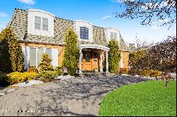 45 Sleepy Hollow Road, Staten Island NY 10314