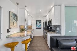 11 24th Avenue #3, Venice CA 90291