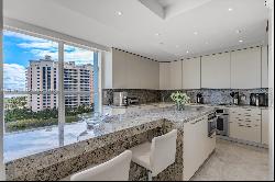 607 Ocean Dr Unit 10J, Key Biscayne FL 33149