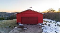 370 Flintlock Drive, Williamstown WV 26184