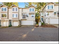 14186 SW Barrows Rd Unit 7-5, Tigard OR 97223