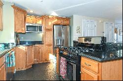 10 Hemlock Street Unit 4, Hampton NH 03842