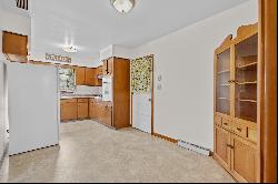 325 3rd Avenue NE, Demotte IN 46310