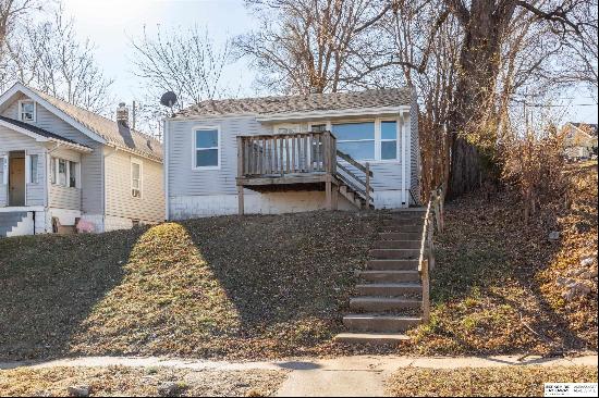 3365 Grant Street, Omaha NE 68111