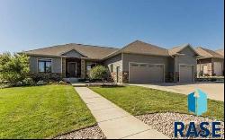 2905 W Stratton St, Sioux Falls SD 57108