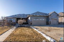 2905 W Stratton St, Sioux Falls SD 57108