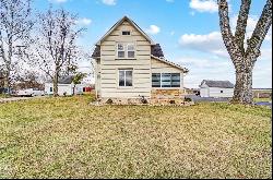 1721 Carleton Rockwood Road, Carleton MI 48117