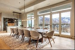 Holladay Hills Penthouse Where Urban Style Meets Luxurious Living