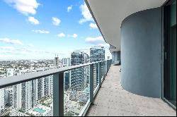 1000 Brickell Plz,Miami, FL, 33131