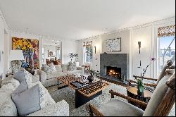 Sophisticated Pacific Heights Condo