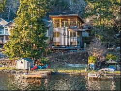 Modern Retreat on Summit Lake