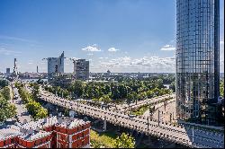 Penthouse-level apartment with a view over Old Riga