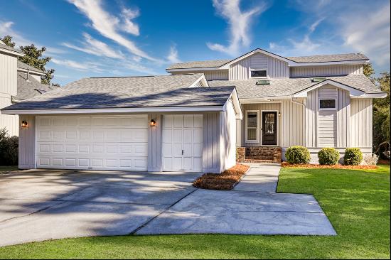 Landings patio home with panoramic lagoon views