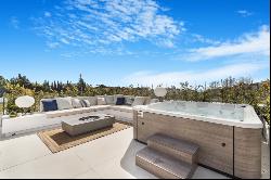 Stunning large contemporary style villa on Marbella's Golden Mile