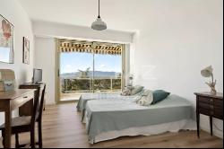 SOLE AGENT: Superb 4-room apartment with panoramic sea view