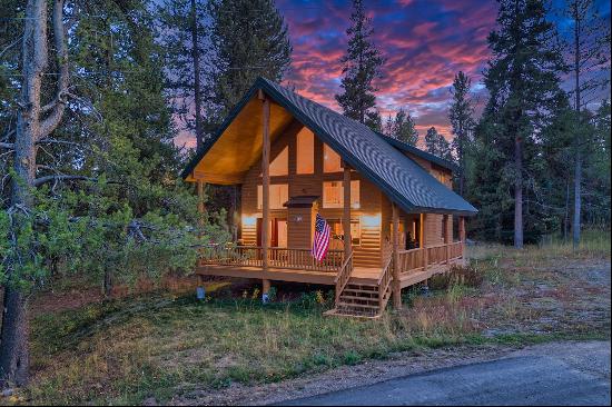 Quintessential Cabin in the Woods