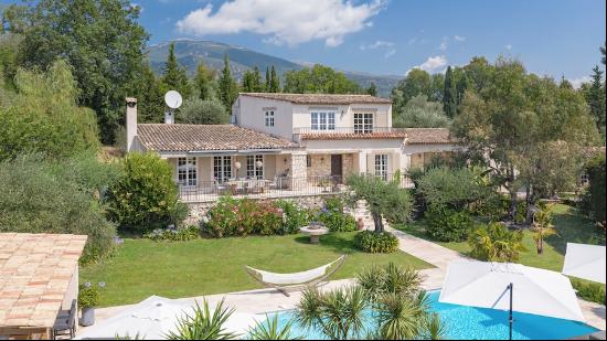 VILLA/HOUSE ROQUEFORT LES PINS