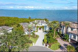 560 Harbor Point Rd, Longboat Key, FL 34228