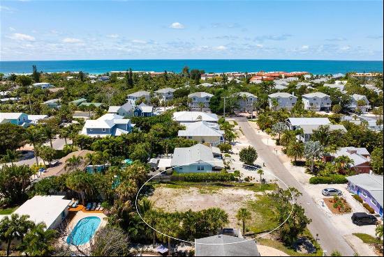 307 62nd St, Holmes Beach, FL 34217