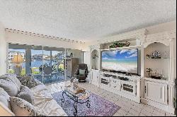 4350 Chatham Dr #106, Longboat Key, FL 34228