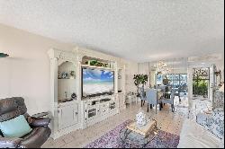 4350 Chatham Dr #106, Longboat Key, FL 34228