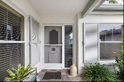 3020 Ringwood Mdw #11, Sarasota, FL 34235