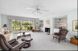 3020 Ringwood Mdw #11, Sarasota, FL 34235