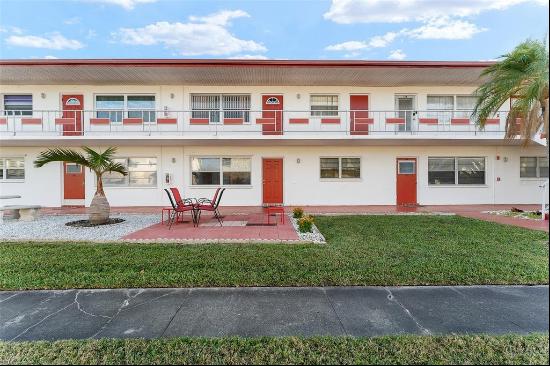 1950 58th Avenue N 9, ST PETERSBURG, FL, 33714