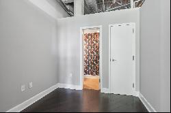 Amazing Loft Located in Downtown Chamblee