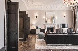 Modern apartment with an enviable address on Cadogan Square, Knightsbridge