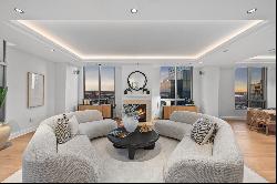 Contemporary Unit in Harbor East