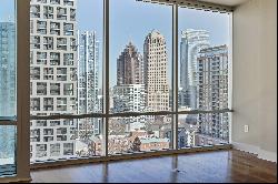 Rare Suite Available in Luxury Aqua Midtown Condos!