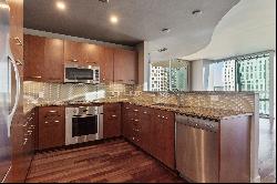 Rare Suite Available in Luxury Aqua Midtown Condos!