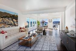 Exquisite Bayview Estate in Tiburon's Coveted Del Mar Enclave