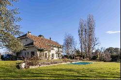 Property in a green setting in the heart of Nyon