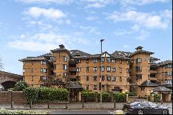 Groveside Court, 4 Lombard Road, London, SW11 3RQ