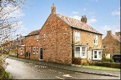 Dovecote Mews, Topcliffe, Thirsk, North Yorkshire, YO7 3RQ