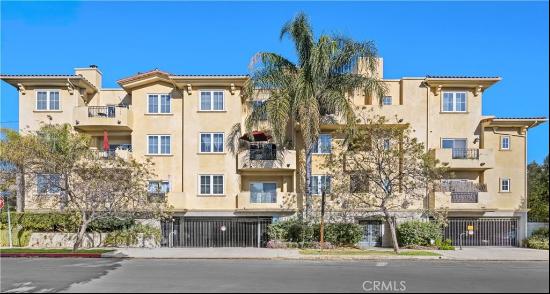 12449 Kling Street #PH2, Studio City CA 91604