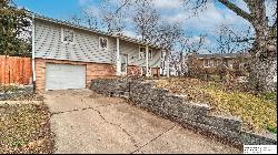 9012 Suffolk Circle, Omaha NE 68127